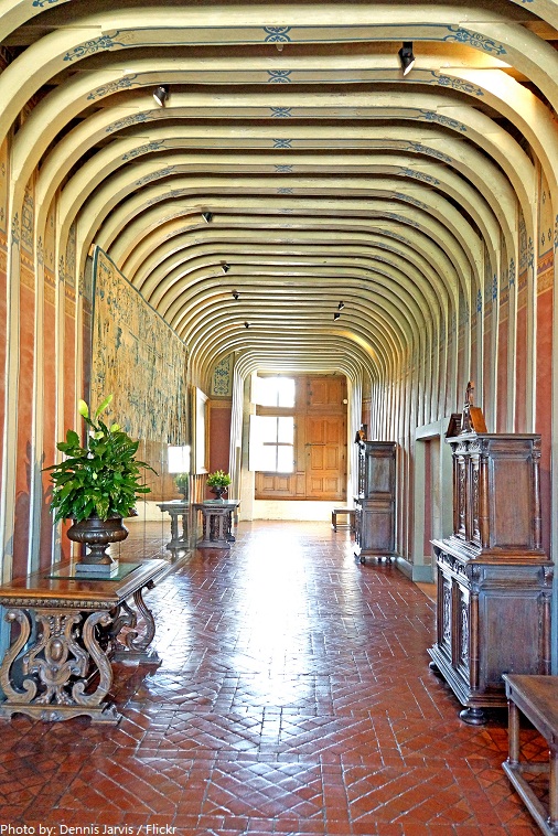 chateau de chenonceau chape second floor hall