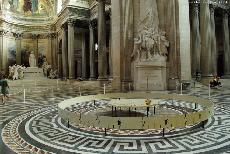 pantheon paris foucaults pendulum