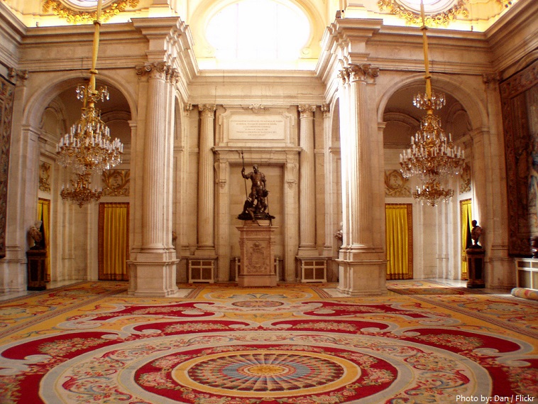 royal palace of madrid hall of columns
