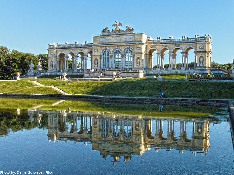 schönbrunn palace gloriette