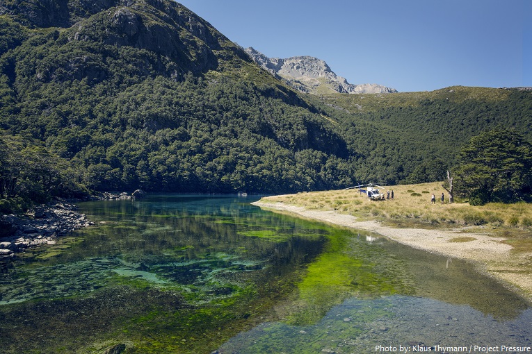 ブルーレイク世界で最も透明な湖