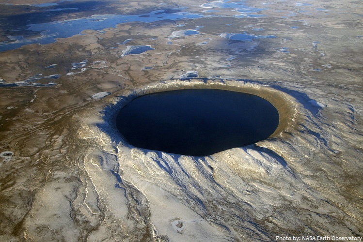 pingualuit kráter — tó