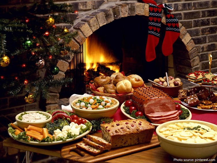 Christmas-dinner-2