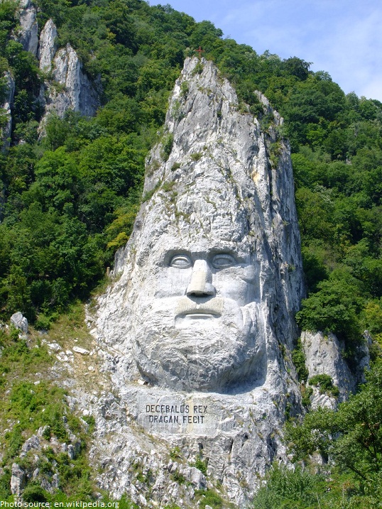 statue of decebalus
