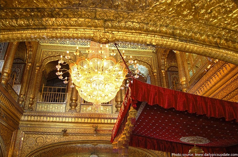 inside the golden temple
