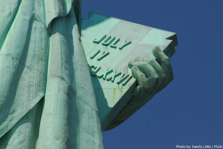 statue of liberty tablet