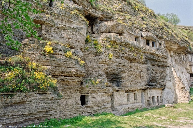 tipova cave monastery