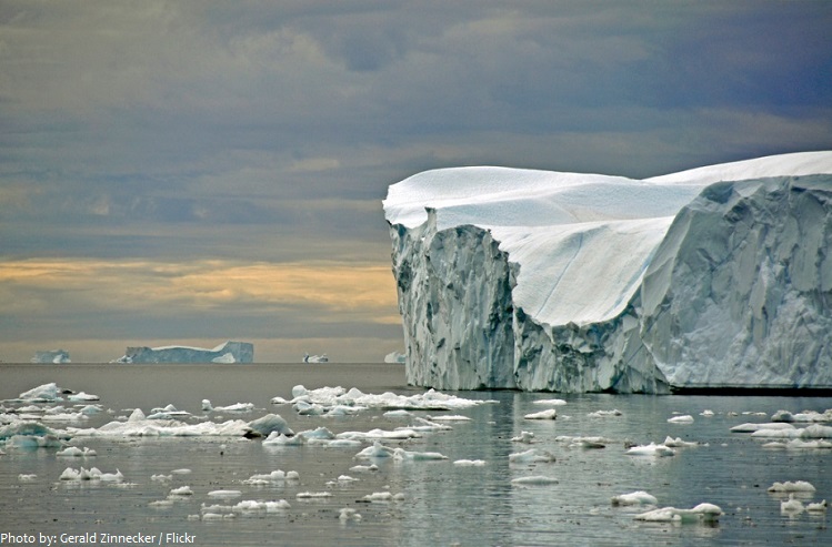 arctic ocean icebergs
