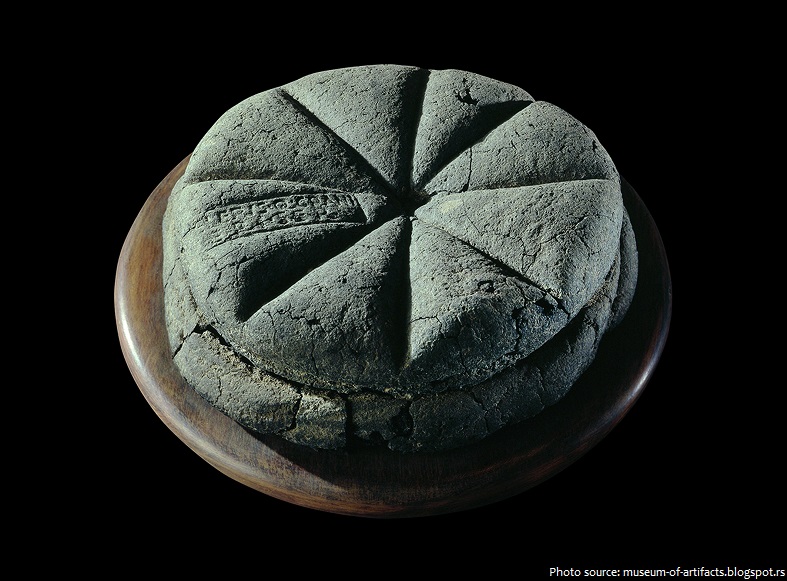 pompeii loaf of bread