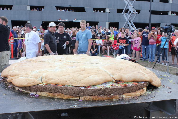 the largest hamburger in the world