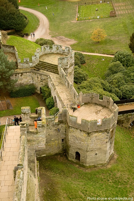 warwick castle bear and clarence towers