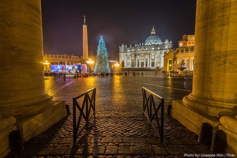 vatican-Christmas-tree