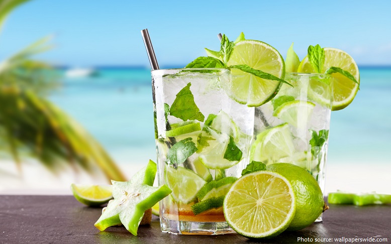 tropical cocktail mojito lime
