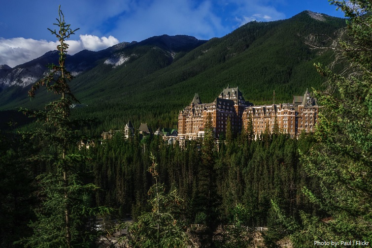canadian rockies hotel